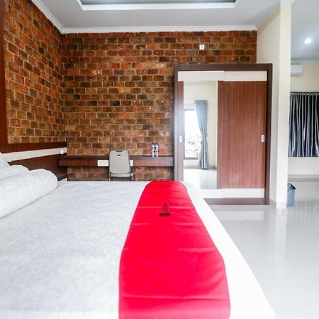 Reddoorz Plus Near Kualanamu Airport Medan Eksteriør billede