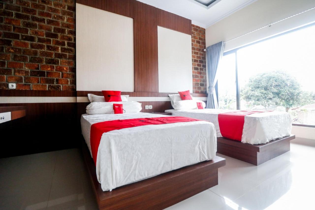 Reddoorz Plus Near Kualanamu Airport Medan Eksteriør billede